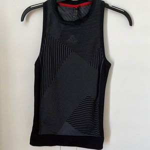 StellaAdidas tank size medium Donating in a few weeks.Get it before it’s gone